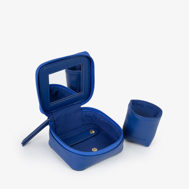 8614c9477a5d86f42a1da6b19d625392_BLU_MIBE9VF849_13_002