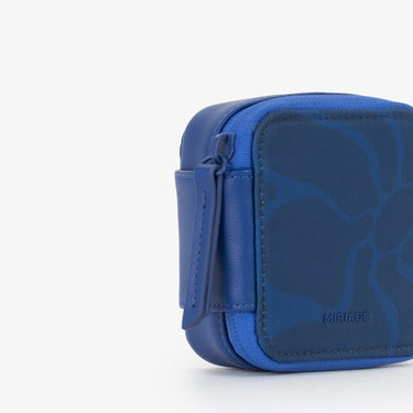 8614c9477a5d86f42a1da6b19d625392_BLU_MIBE9VF849_14_002