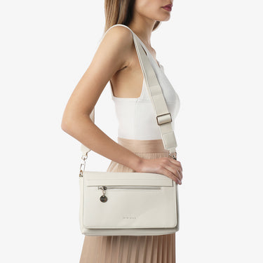 599ad3c10eb73c8347edf45ebf30f59e_OFF_WHITE_MIBS5UC06_45_328