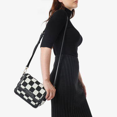 f64995525916e1291ea37f9b68a60166_NERO_MIBS7DW02S_26_001