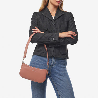 ad0579834f8a91ee757c410bc0bf677d_ROSA_MIBS7JR01_22_030