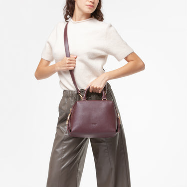 ab5cdebef46bab927308b2a228d5e34b_BORDEAUX_MIBS9J303_15_069