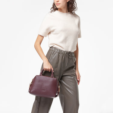 ab5cdebef46bab927308b2a228d5e34b_BORDEAUX_MIBS9J303_18_069