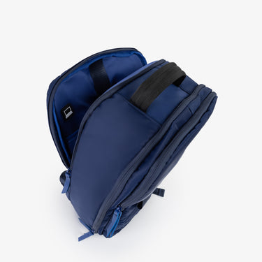 8614c9477a5d86f42a1da6b19d625392_BLU_MIBS9VF01_20_002