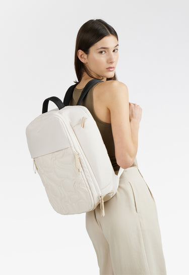 599ad3c10eb73c8347edf45ebf30f59e_OFF_WHITE_MIBS9VF01_23_328