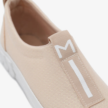 ad0579834f8a91ee757c410bc0bf677d_ROSA_MISC5KL01TES_15_026