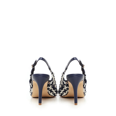 8614c9477a5d86f42a1da6b19d625392_BLU_MISC80F01INT_22_198