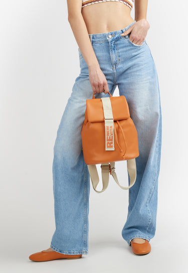 571e49b874ad5acdbe5a95d80b5f1498_ARANCIONE_MISCA4U01_14_048