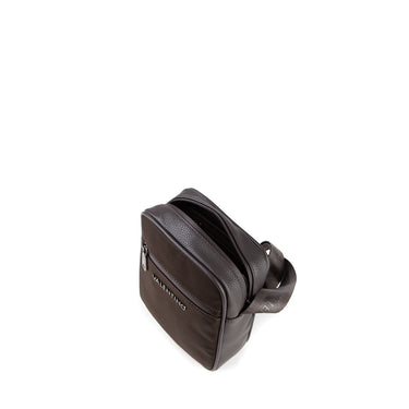 decbff23ce0b2a73e2a539e837752376_MARRONE_VBS7CF22_10_064