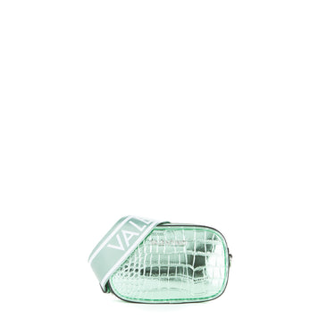 bd97fc3cf1626c7e43d45f1cceb49ebf_ALOE_VBS7UE01M_16_G44