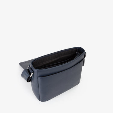 8614c9477a5d86f42a1da6b19d625392_BLU_VBS9DB12_10_002